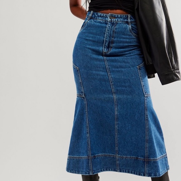 Shona Joy Dresses & Skirts - NEW! Free People Shona Joy Tovere flared panneled midi skirt - SIZE 2